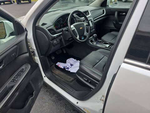 2017 Chevrolet Traverse LT