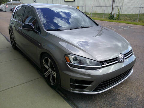 2016 Volkswagen Golf R 4Motion