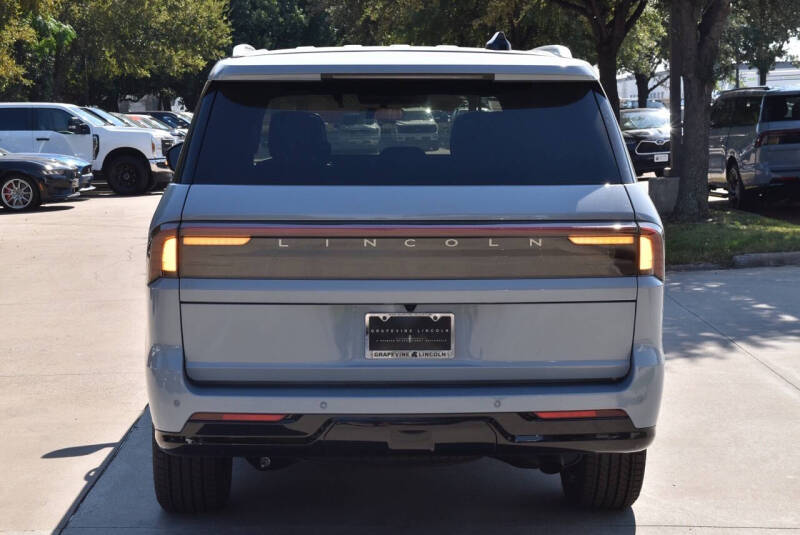 2025 Lincoln Navigator Reserve