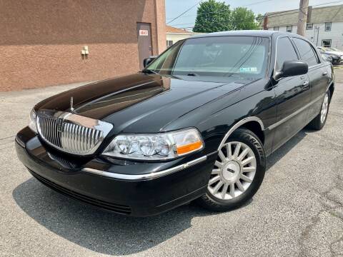 2009 Lincoln Town Car for sale at Majestic Auto Trade in Easton PA
