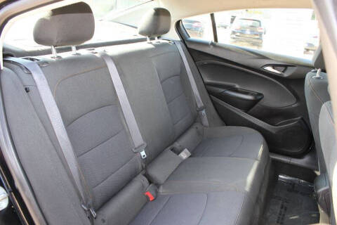 2017 Chevrolet Cruze LS Auto