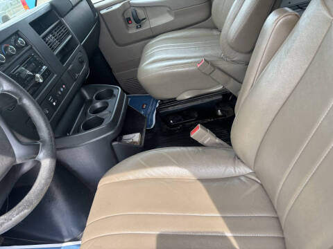 2015 Chevrolet Express 2500