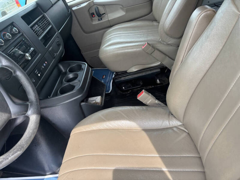 2015 Chevrolet Express 2500