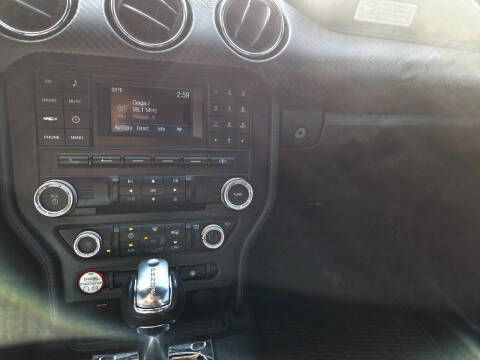 2016 Ford Mustang V6