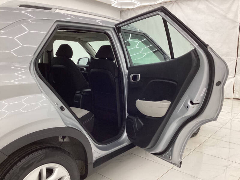 2020 Hyundai Venue SEL