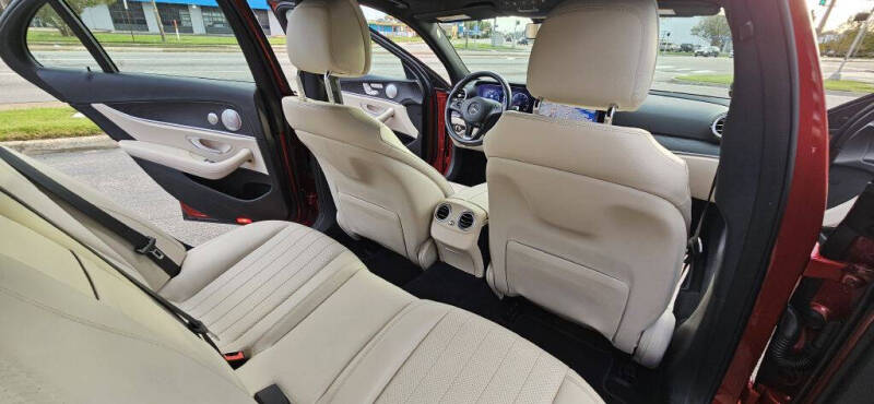 2017 Mercedes-Benz E-Class E 300 4MATIC