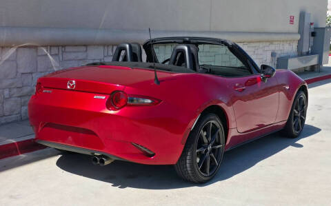 2017 Mazda MX-5 Miata Sport
