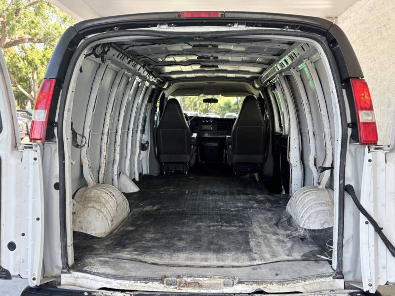 2019 GMC Savana 2500