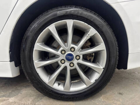 2017 Ford Fusion Hybrid SE