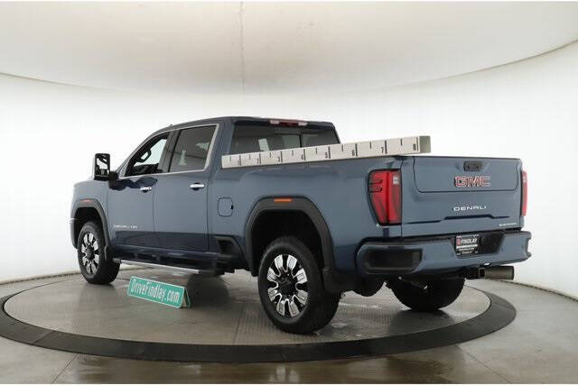 2025 GMC Sierra 3500HD