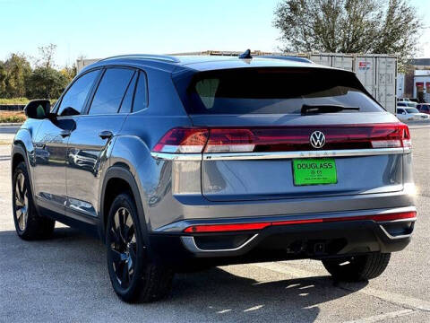 2025 Volkswagen Atlas Cross Sport SE