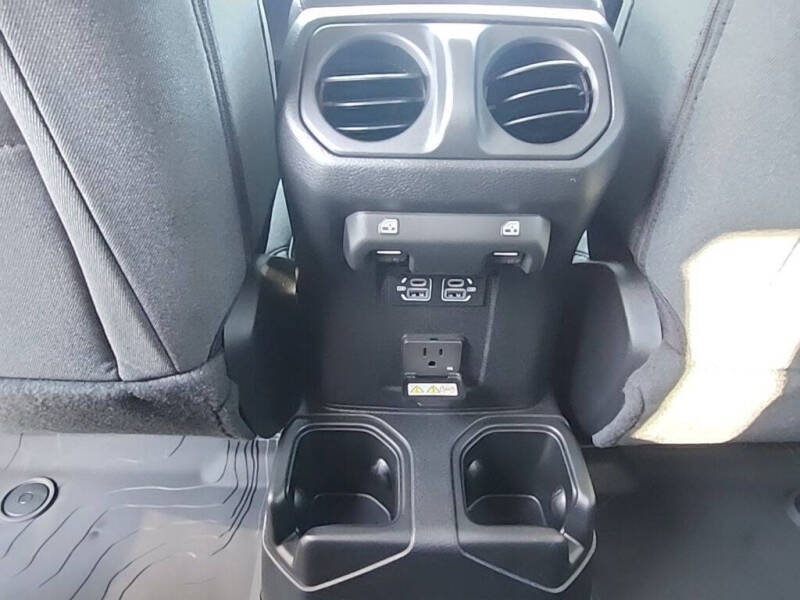 2026 Jeep Gladiator Willys