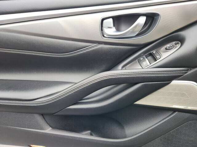 2018 Infiniti Q60 3.0T Luxe