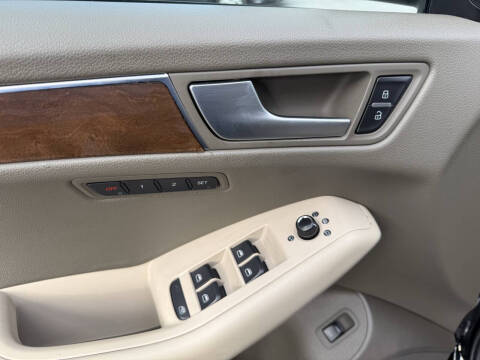 2010 Audi Q5 3.2 quattro Premium Plus