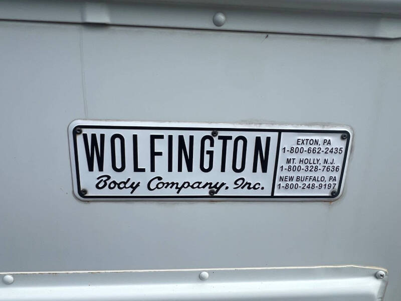 2018 International 24 passenger Shuttle Bus