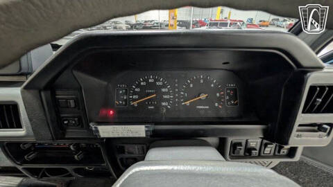 1995 Mitsubishi Delica