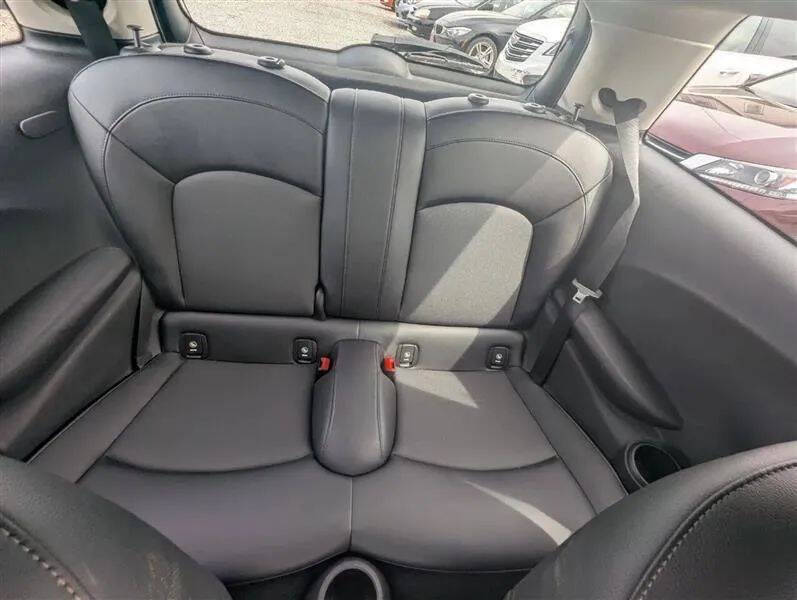 2015 MINI Hardtop 2 Door Cooper
