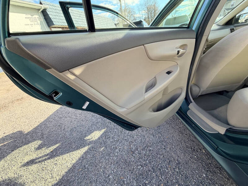 2009 Toyota Corolla LE