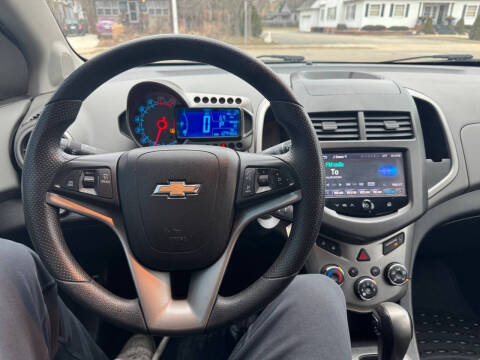 2014 Chevrolet Sonic LT Auto
