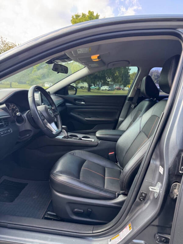 2020 Nissan Altima 2.5 SR