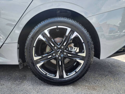2022 Kia K5
