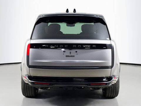2025 Land Rover Range Rover P530 Autobiography
