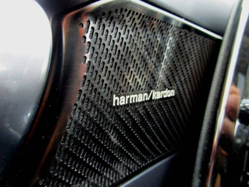 2020 Volvo XC40 T5 Momentum