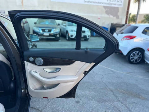 2016 Mercedes-Benz C-Class