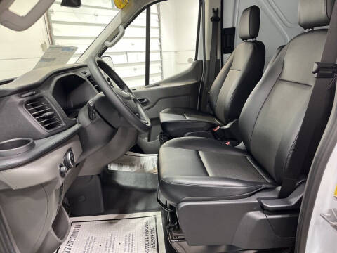 2024 Ford Transit 250