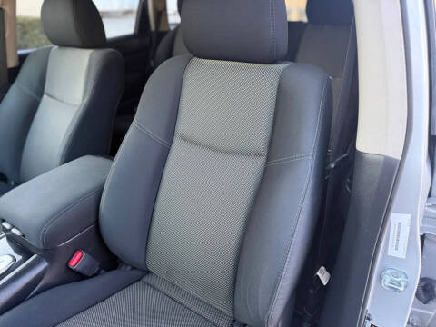 2017 Nissan Pathfinder