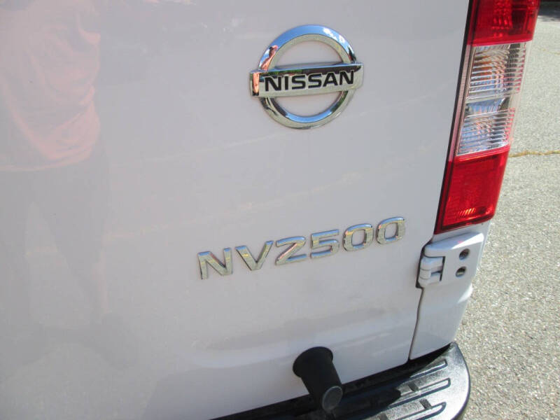 2020 Nissan NV 2500 HD SV