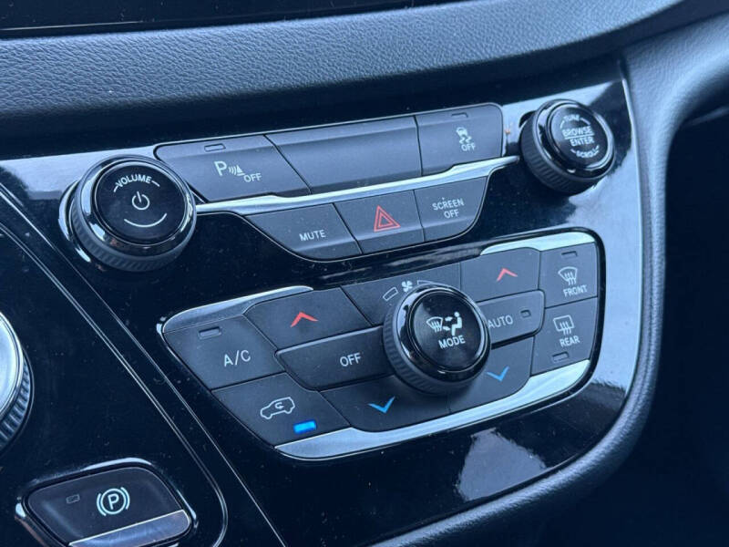 2020 Chrysler Pacifica Hybrid