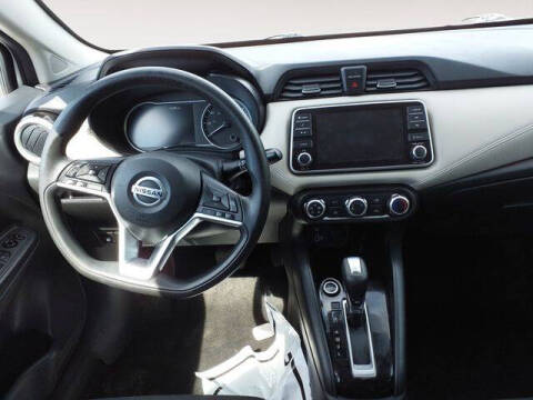 2020 Nissan Versa SV