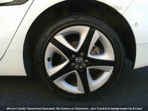 2018 Toyota Prius Four Touring