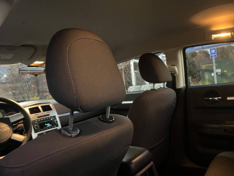 2009 Dodge Charger SE