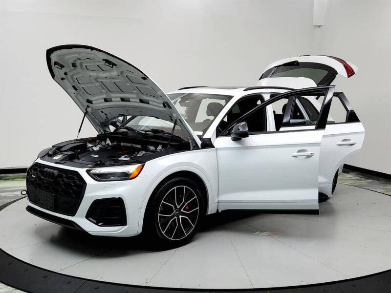 2023 Audi SQ5 3.0T quattro Prestige
