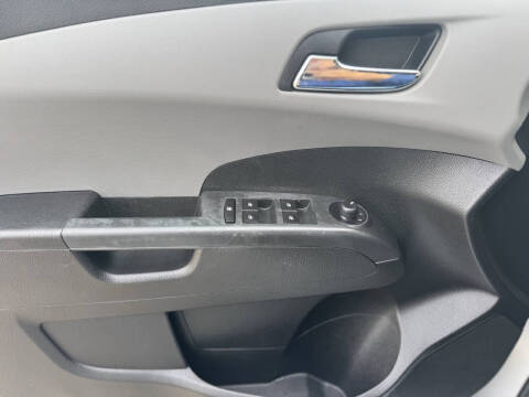 2012 Chevrolet Sonic LT