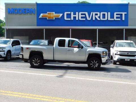 2013 Chevrolet Silverado 2500HD for sale at MODERN CHEVROLET SALES, INC in Honaker VA