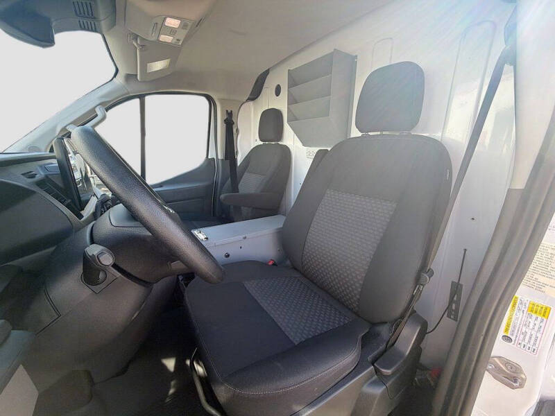 2023 Ford Transit
