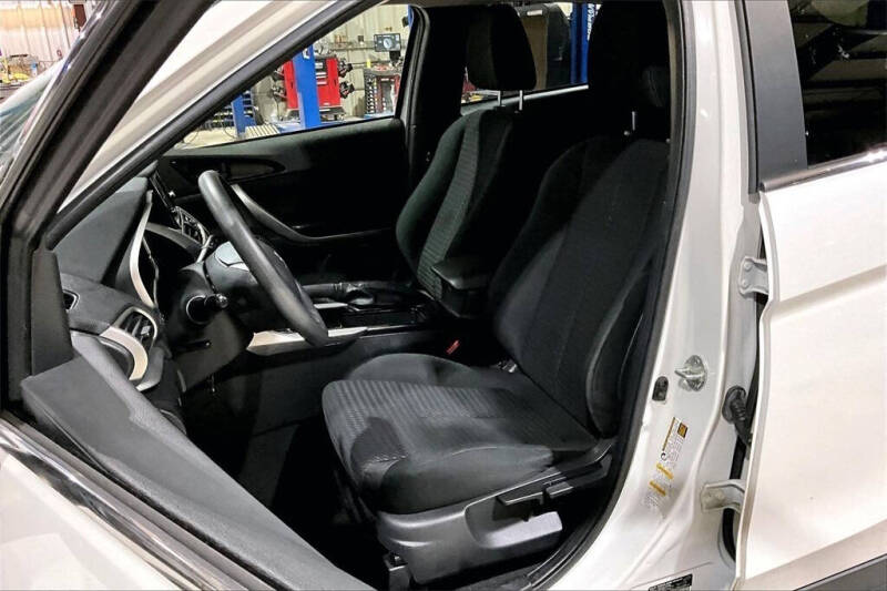 2019 Mitsubishi Eclipse Cross ES