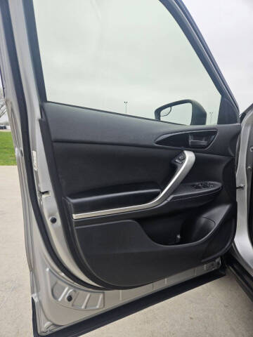 2019 Mitsubishi Eclipse Cross ES