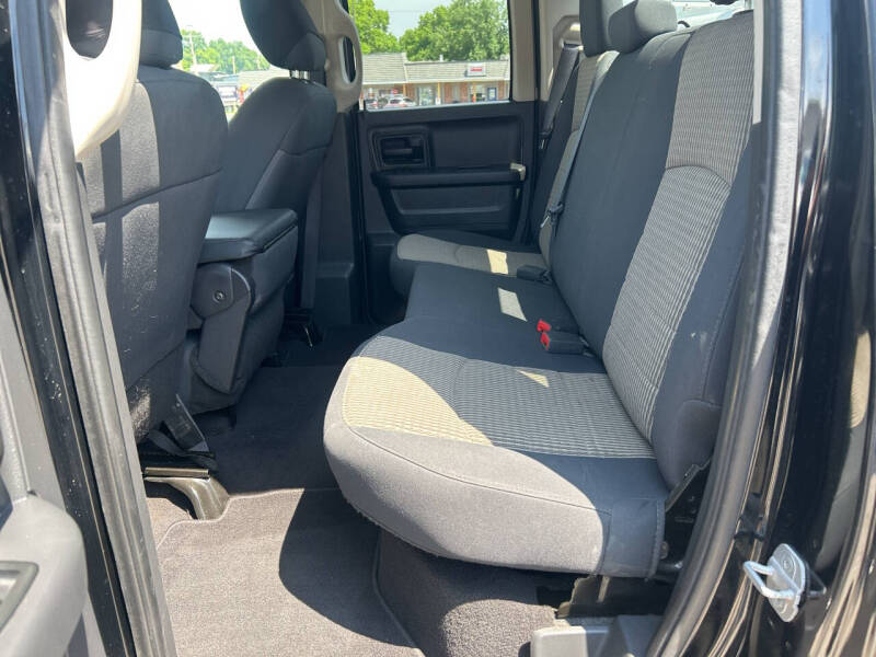 2012 RAM 1500 ST