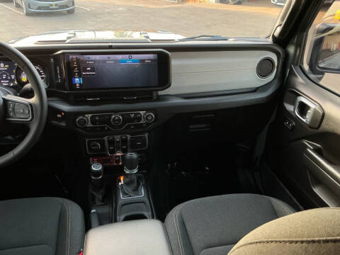 2025 Jeep Wrangler Willys 4xe