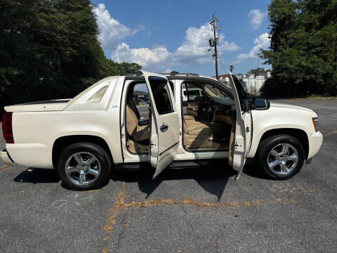 2012 Chevrolet Avalanche LTZ
