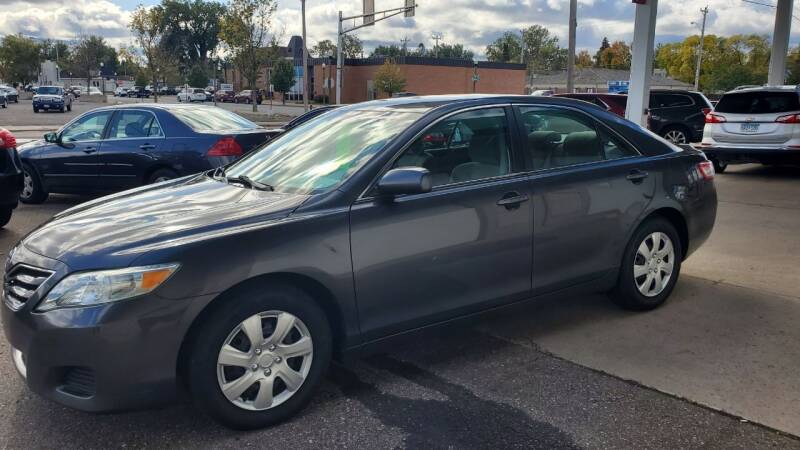 2011 Toyota Camry for sale at North Metro Auto Sales in Cambridge MN