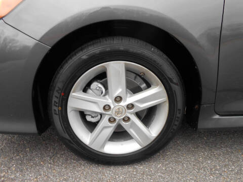 2014 Toyota Camry SE