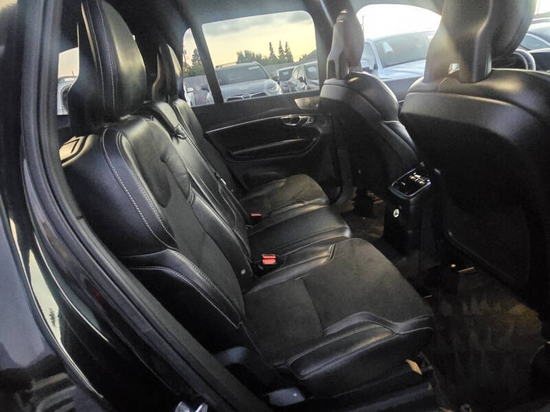 2016 Volvo XC90 T8 eAWD R-Design