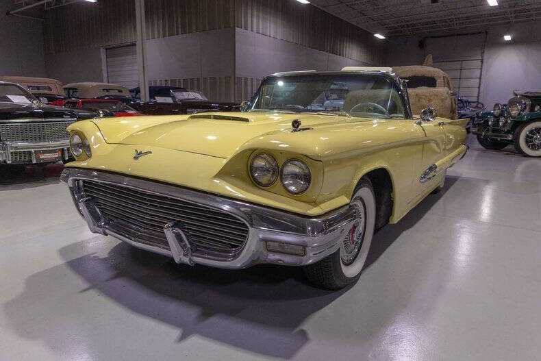 1959 Ford Thunderbird