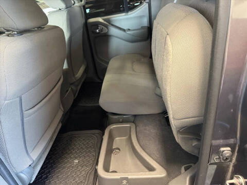 2019 Nissan Frontier SV