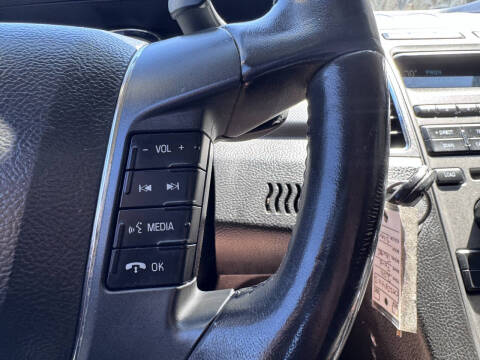 2011 Ford Taurus SEL